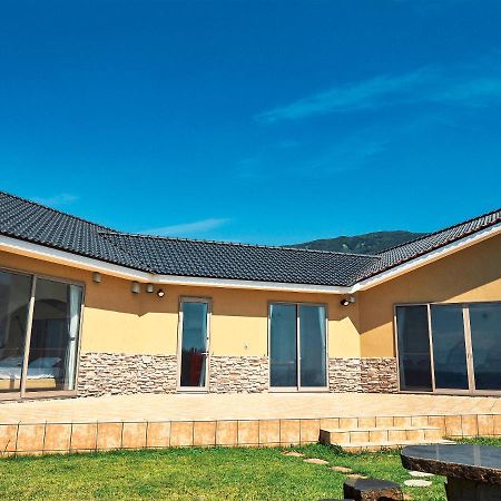 Resort Villa Miko Oshima Eksteriør bilde